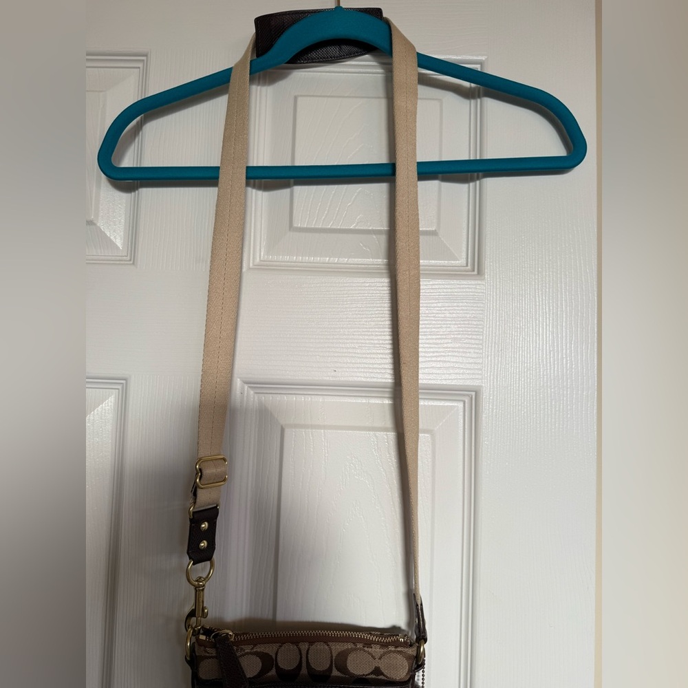 Coach Signature Brown and Tan Messenger Bag - Picture 8 of 11